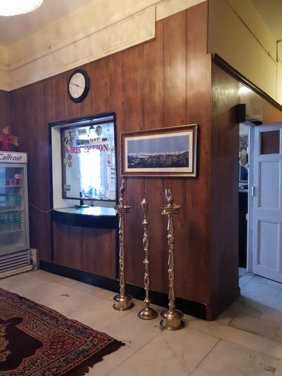 Ymca Tourist Hostel Simlá Kültér fotó