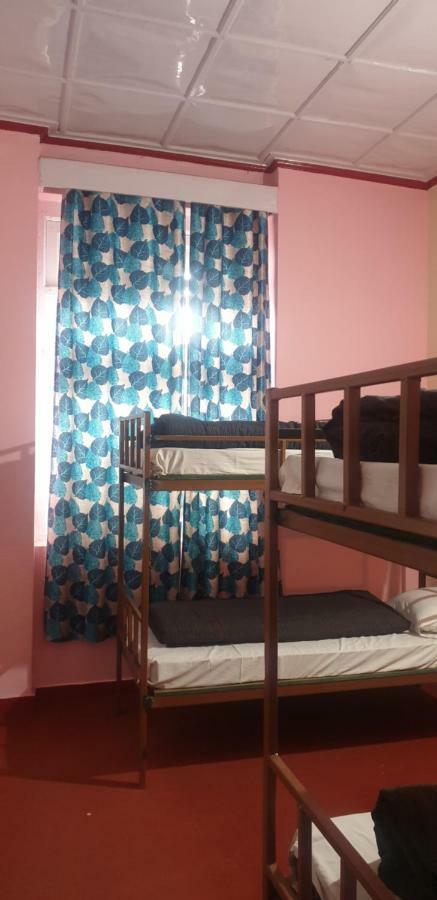 Ymca Tourist Hostel Simlá Kültér fotó